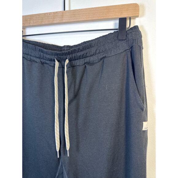 Vuroi Performance Jogger in Black Heather, Size M - Picture 8 of 8